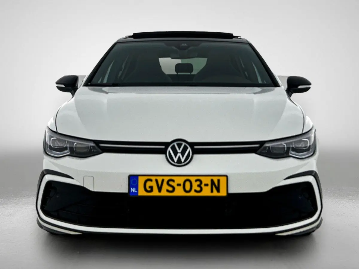 1.5 eTSI R-Line Business | Automaat | Panoramadak | Navigatie | Apple Carplay / Android Auto | IQ-Light | Sfeerverlichting | Lichtmetalen Velgen |