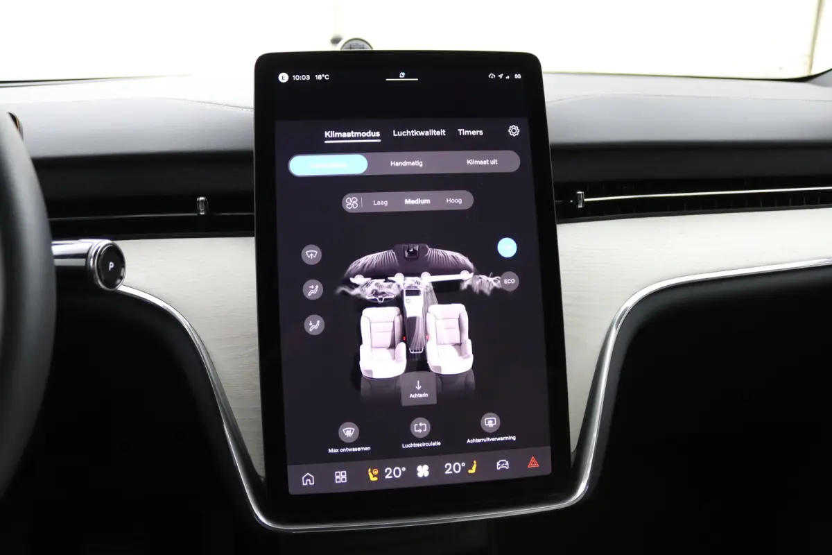 Twin Motor Performance Ultra 7p. 111 kWh | Bowers&Wilkins | Luchtvering | Tailored Wool | 22 Inch |Park-Assist Pakket