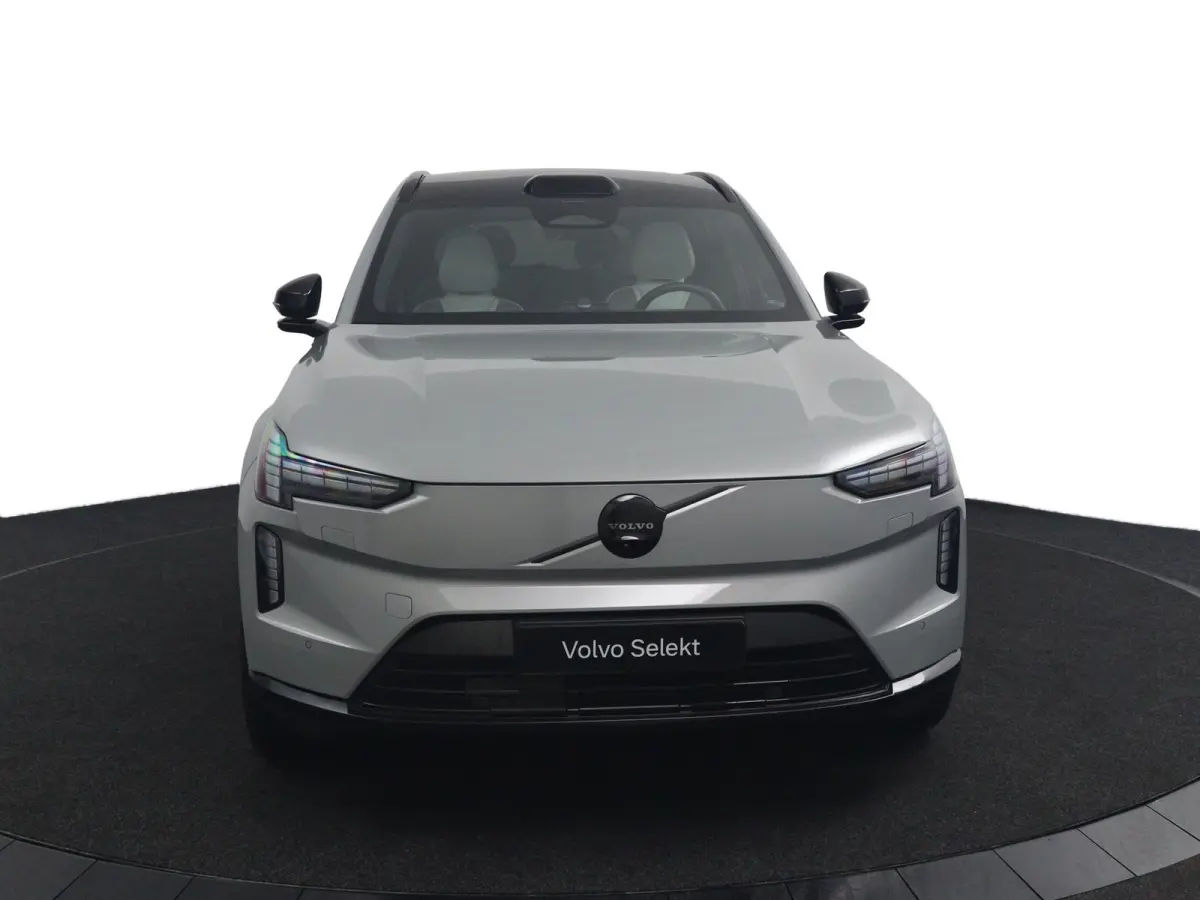 Twin Motor Performance Ultra 7p. 111 kWh | Bowers&Wilkins | Luchtvering | Tailored Wool | 22 Inch |Park-Assist Pakket