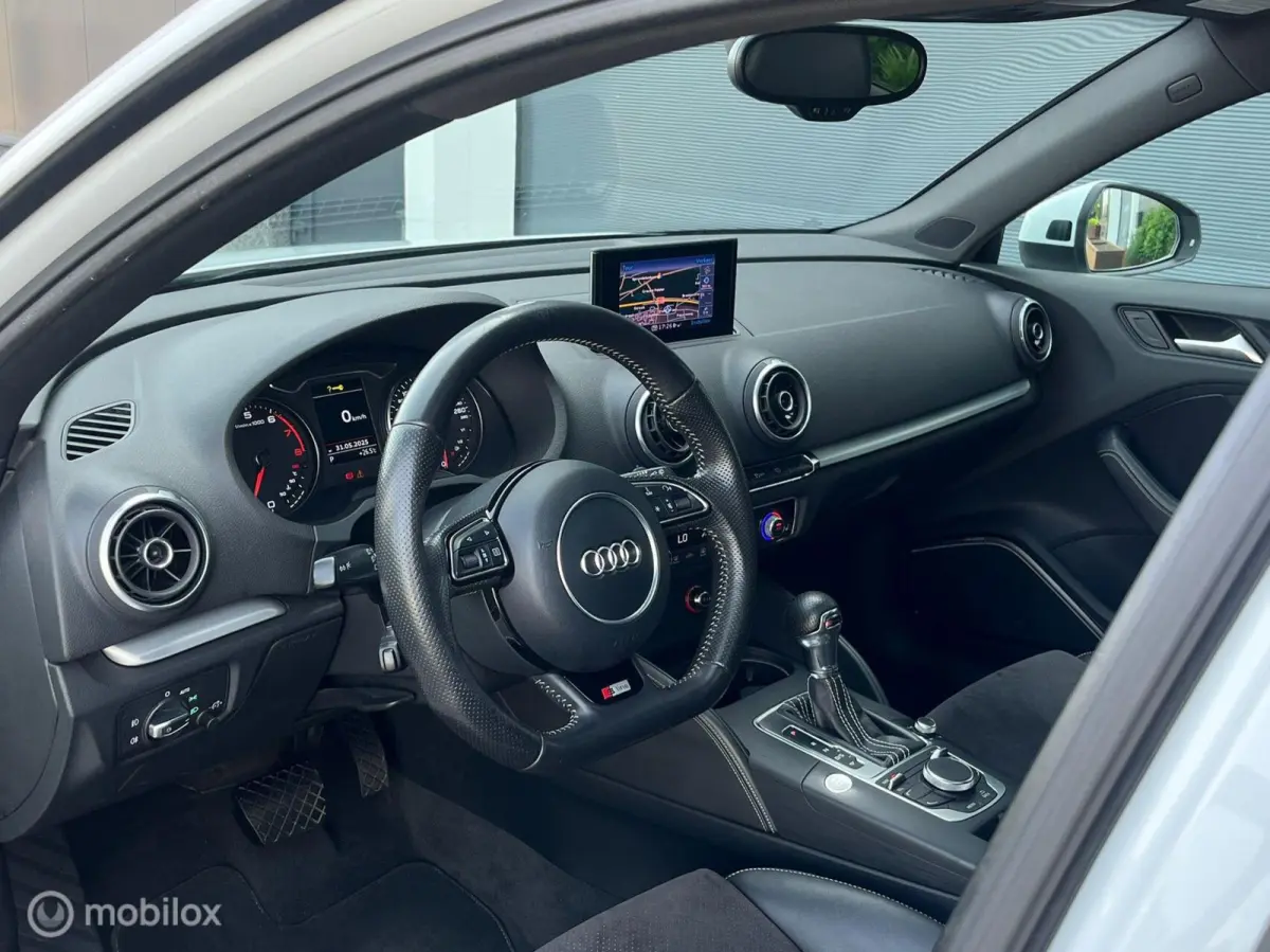 1.8TFSI 3 x S-line Pano Trekhaak DODEHOEK ACC