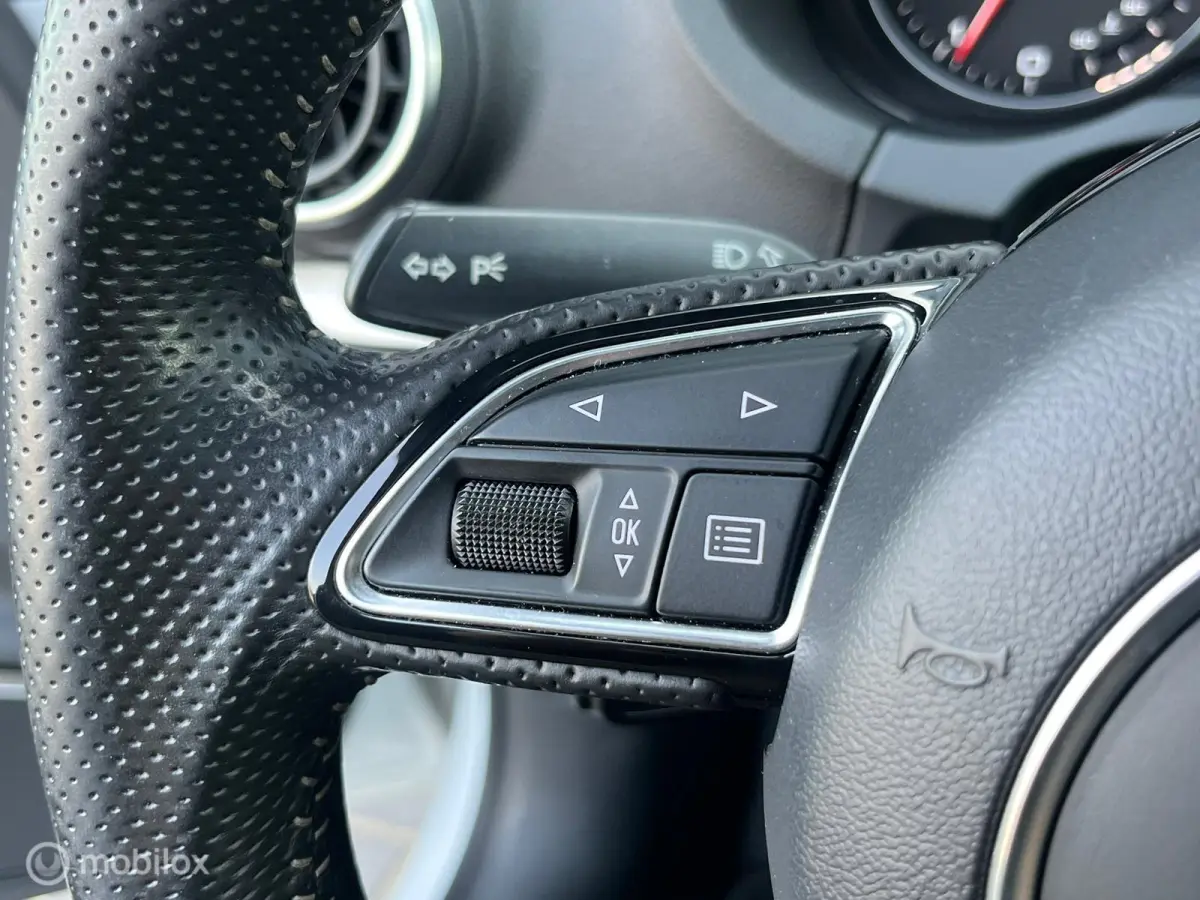 1.8TFSI 3 x S-line Pano Trekhaak DODEHOEK ACC