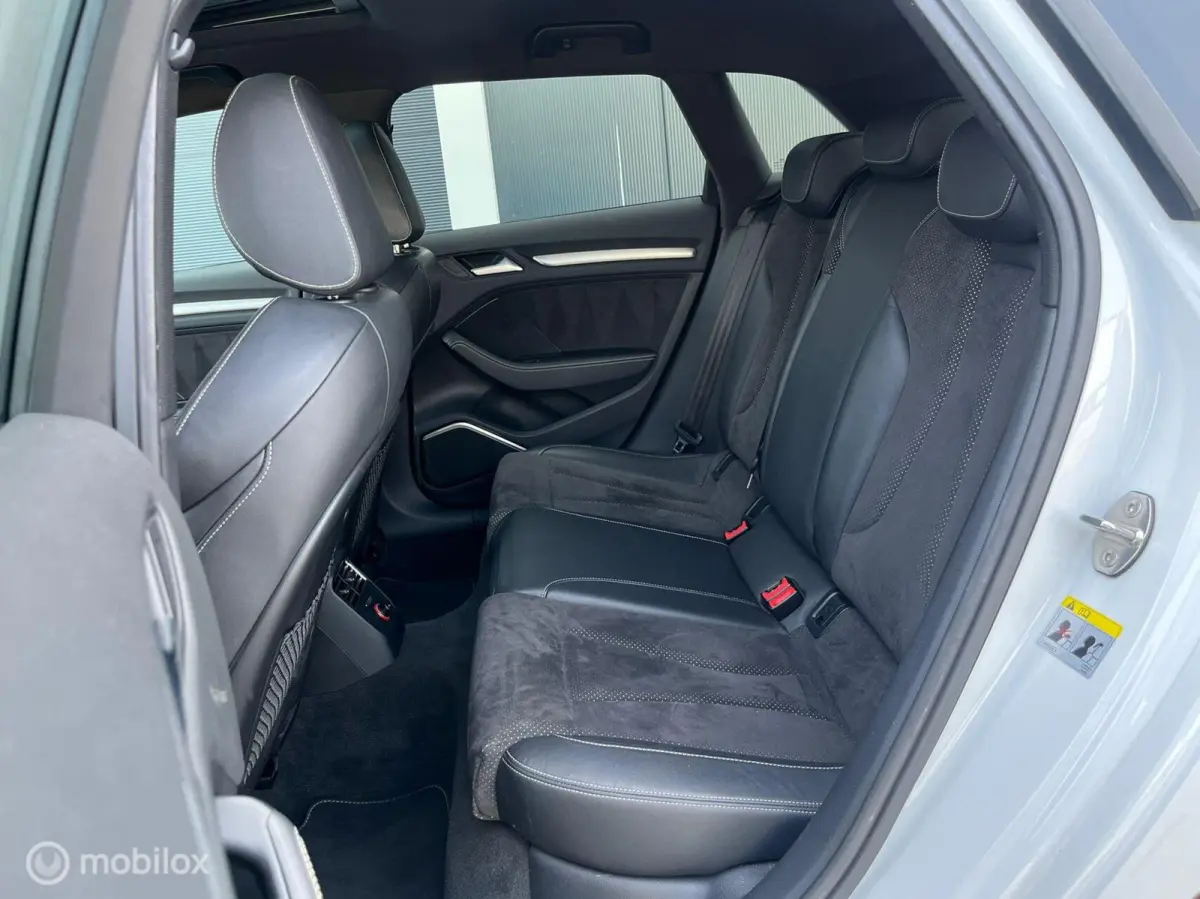 1.8TFSI 3 x S-line Pano Trekhaak DODEHOEK ACC