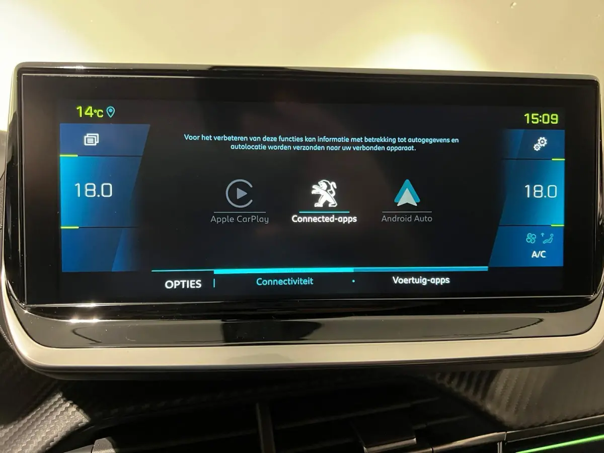 EV GT 50 kWh Climate Control | Elek. Verstelbare Stoelen + Geheugen & Verwarming | Full Map Navigatie | Apple Carplay / Android Auto | Camera | Parkeersensoren | Bekleding Half Leder / Alcan
