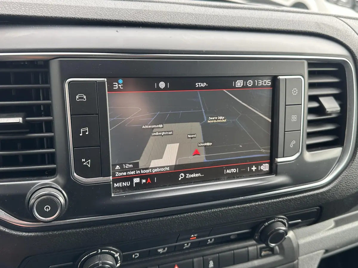 1.6 BlueHDI 95 Club M*NAVI*CRUISE*A/C*TEL*PDC*