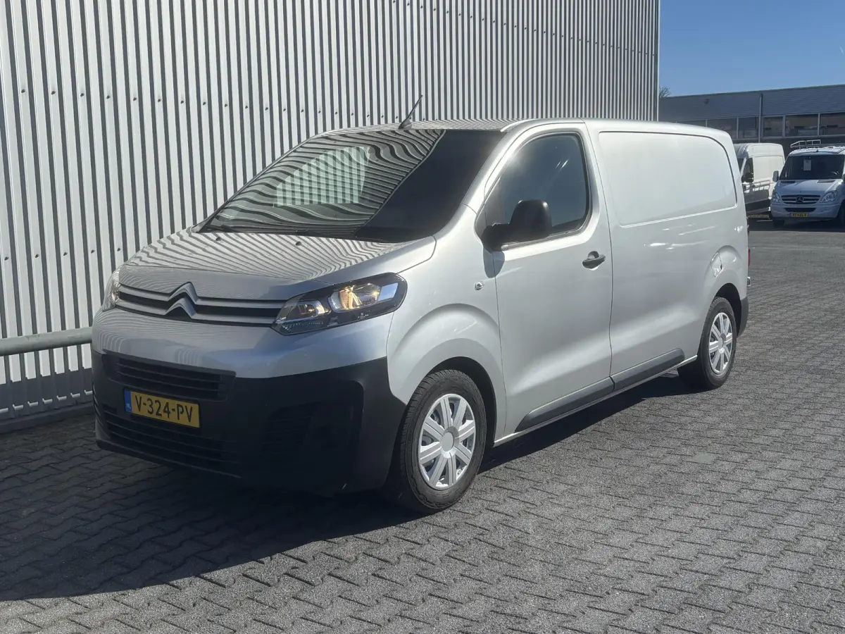 1.6 BlueHDI 95 Club M*NAVI*CRUISE*A/C*TEL*PDC*