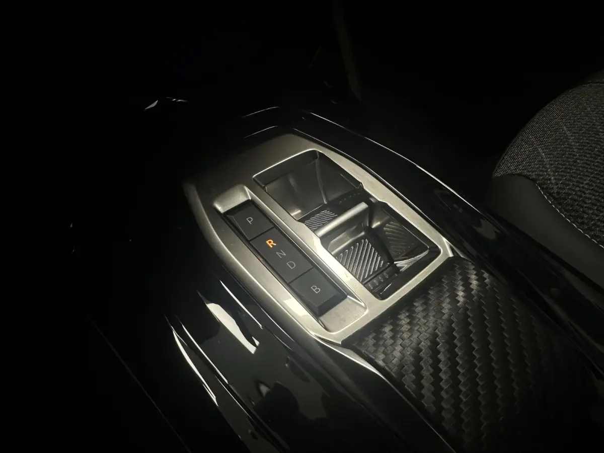 EV Allure 54 kWh | Climate control | Camera | Stoelverwarming | Apple Carplay/Android Auto