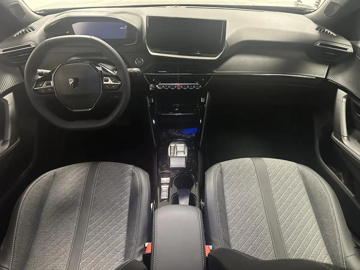 EV Allure 54 kWh | Climate control | Camera | Stoelverwarming | Apple Carplay/Android Auto