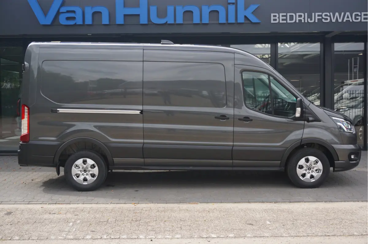 350L L3H2 Limited AUT-8 165PK BPM VRIJ Navi, Adap. Cruise, 360° Cam, Trekhaak, 2x Schuifdeur!! NR. 258