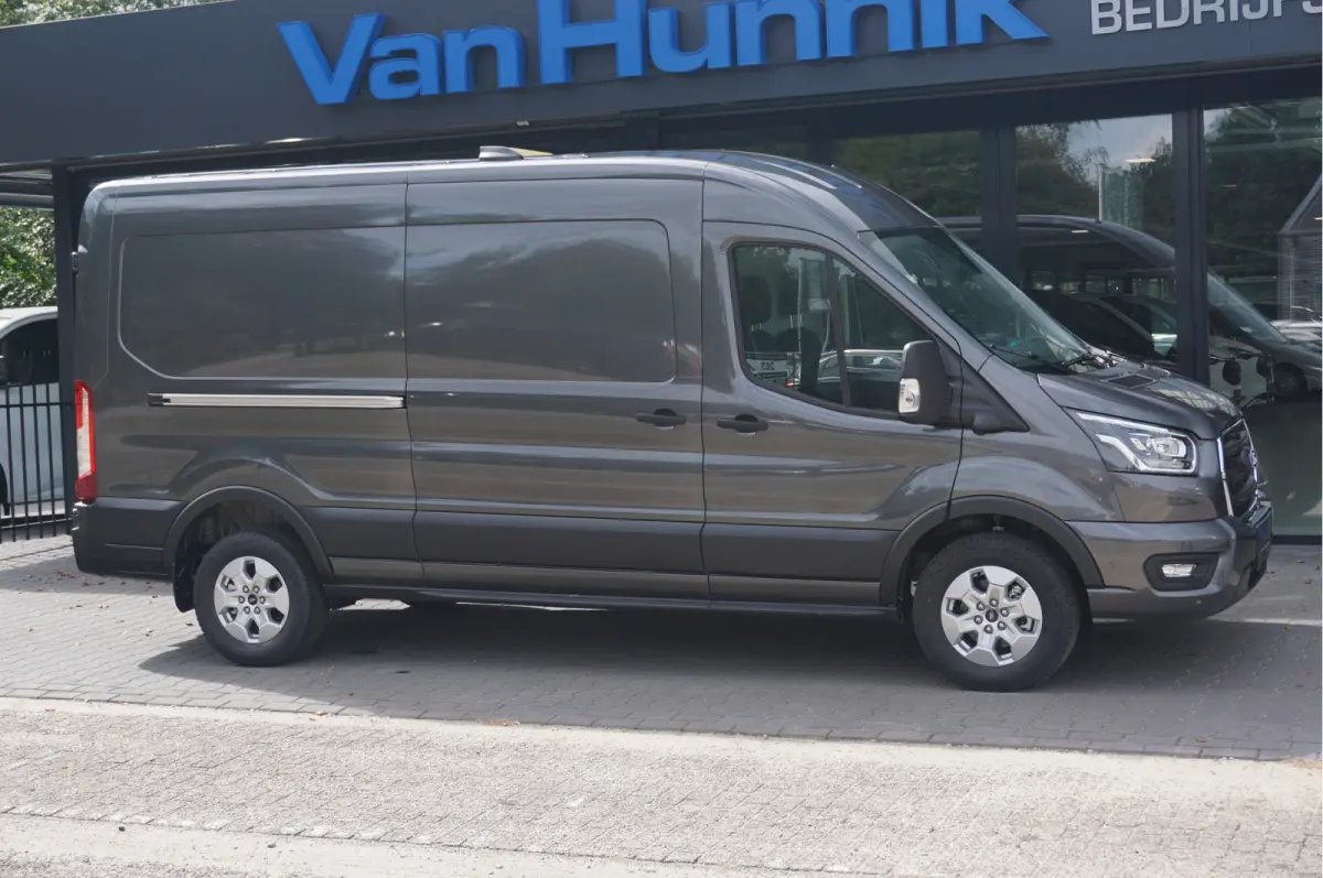 350L L3H2 Limited AUT-8 165PK BPM VRIJ Navi, Adap. Cruise, 360° Cam, Trekhaak, 2x Schuifdeur!! NR. 258