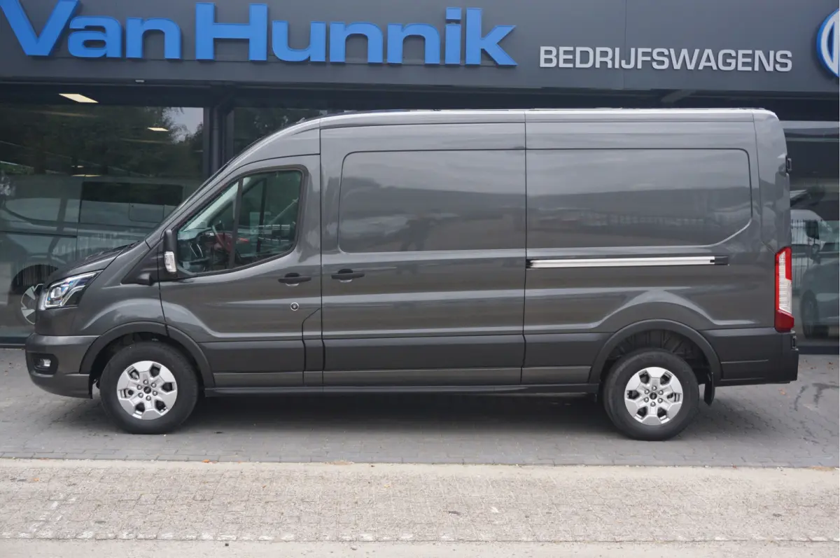 350L L3H2 Limited AUT-8 165PK BPM VRIJ Navi, Adap. Cruise, 360° Cam, Trekhaak, 2x Schuifdeur!! NR. 258