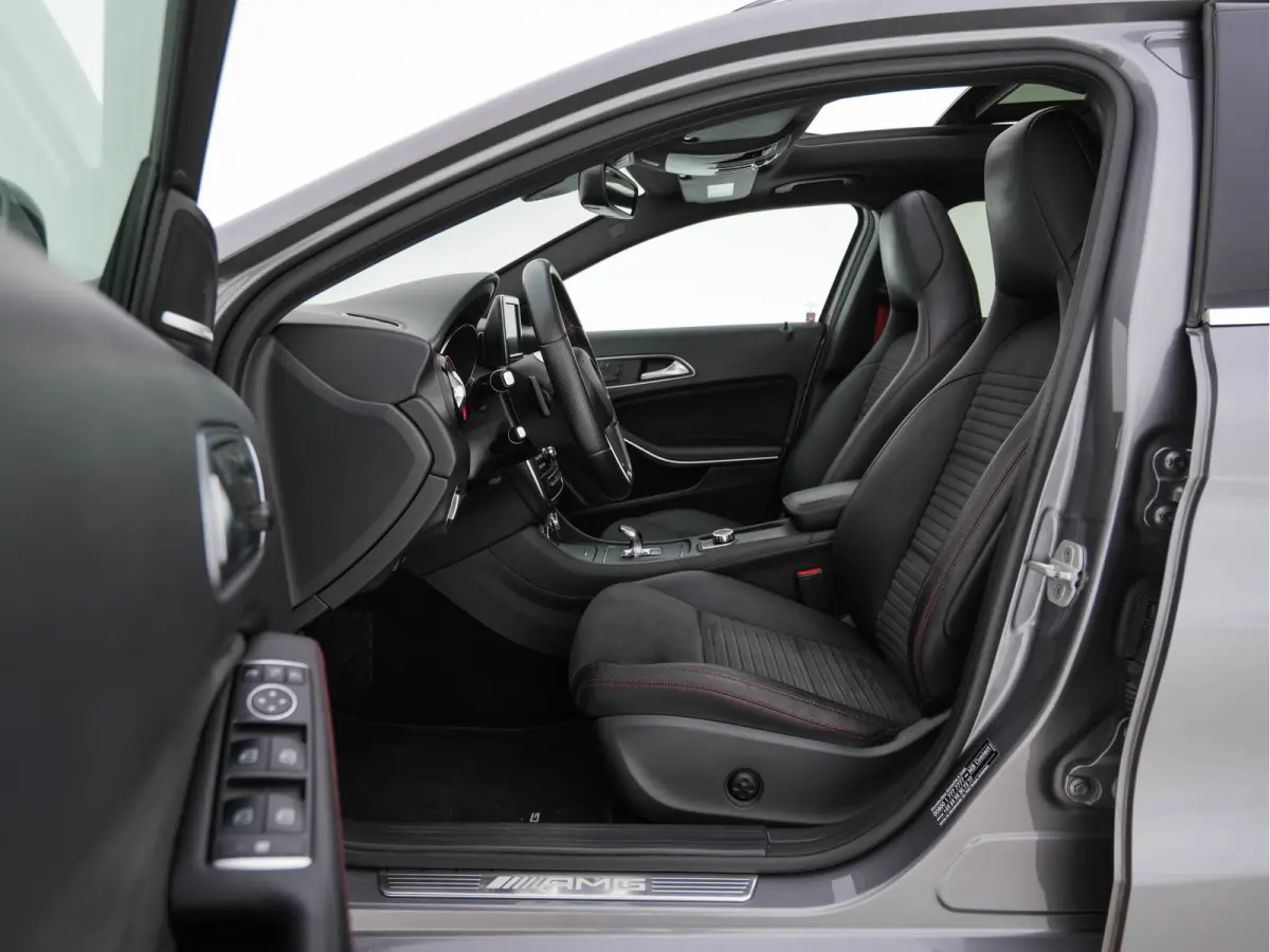 AMG 45 4MATIC Aut.*PANO | XENON | LEATHER-ALCANTARA | MEMORY-PACK | HARMAN/KARDON | KEYLESS |  CAMERA | SPORTSEATS | HEATED-SEATS | NAVI-FULLMAP | SHIFTPADDLES  | ECC | PDC | CRUISE | 20''AL