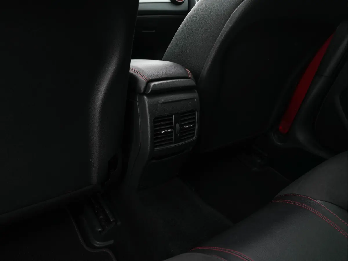 AMG 45 4MATIC Aut.*PANO | XENON | LEATHER-ALCANTARA | MEMORY-PACK | HARMAN/KARDON | KEYLESS |  CAMERA | SPORTSEATS | HEATED-SEATS | NAVI-FULLMAP | SHIFTPADDLES  | ECC | PDC | CRUISE | 20''AL