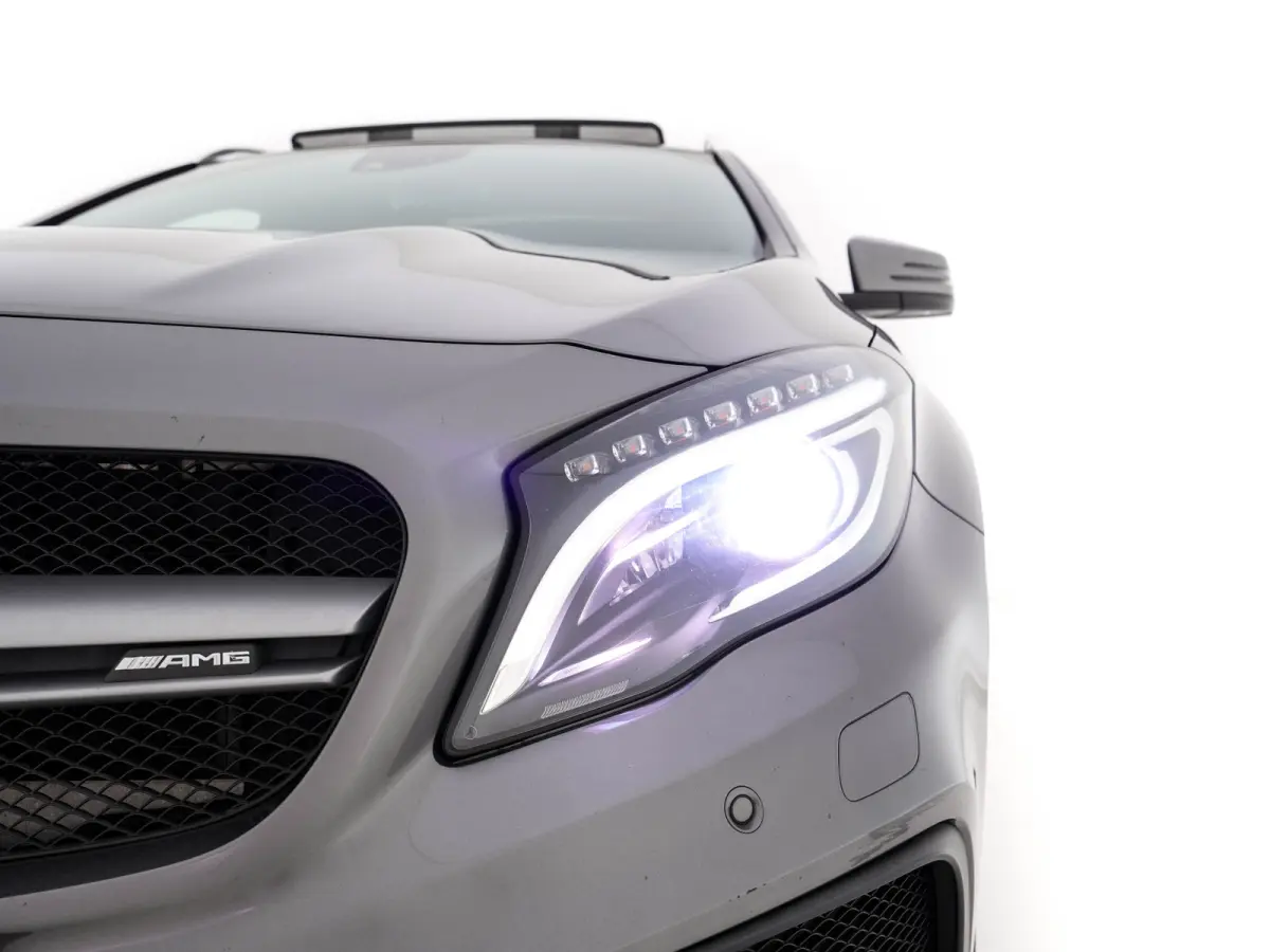 AMG 45 4MATIC Aut.*PANO | XENON | LEATHER-ALCANTARA | MEMORY-PACK | HARMAN/KARDON | KEYLESS |  CAMERA | SPORTSEATS | HEATED-SEATS | NAVI-FULLMAP | SHIFTPADDLES  | ECC | PDC | CRUISE | 20''AL