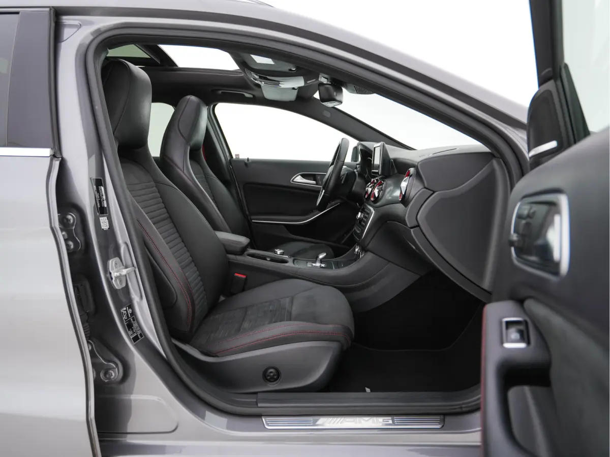 AMG 45 4MATIC Aut.*PANO | XENON | LEATHER-ALCANTARA | MEMORY-PACK | HARMAN/KARDON | KEYLESS |  CAMERA | SPORTSEATS | HEATED-SEATS | NAVI-FULLMAP | SHIFTPADDLES  | ECC | PDC | CRUISE | 20''AL