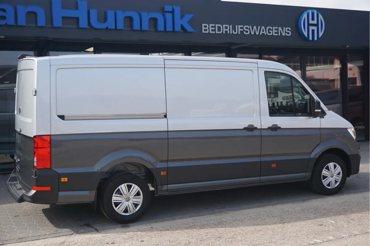 35 177PK L3H2 AUT BPM VRIJ!! Navi, Cam, ACC, LED, Dual Tone Lak!! NR. 872