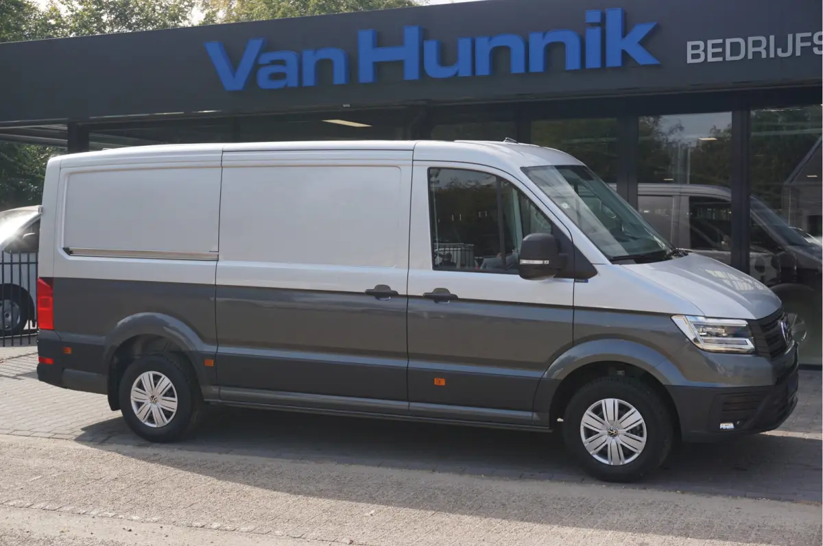35 177PK L3H2 AUT BPM VRIJ!! Navi, Cam, ACC, LED, Dual Tone Lak!! NR. 872