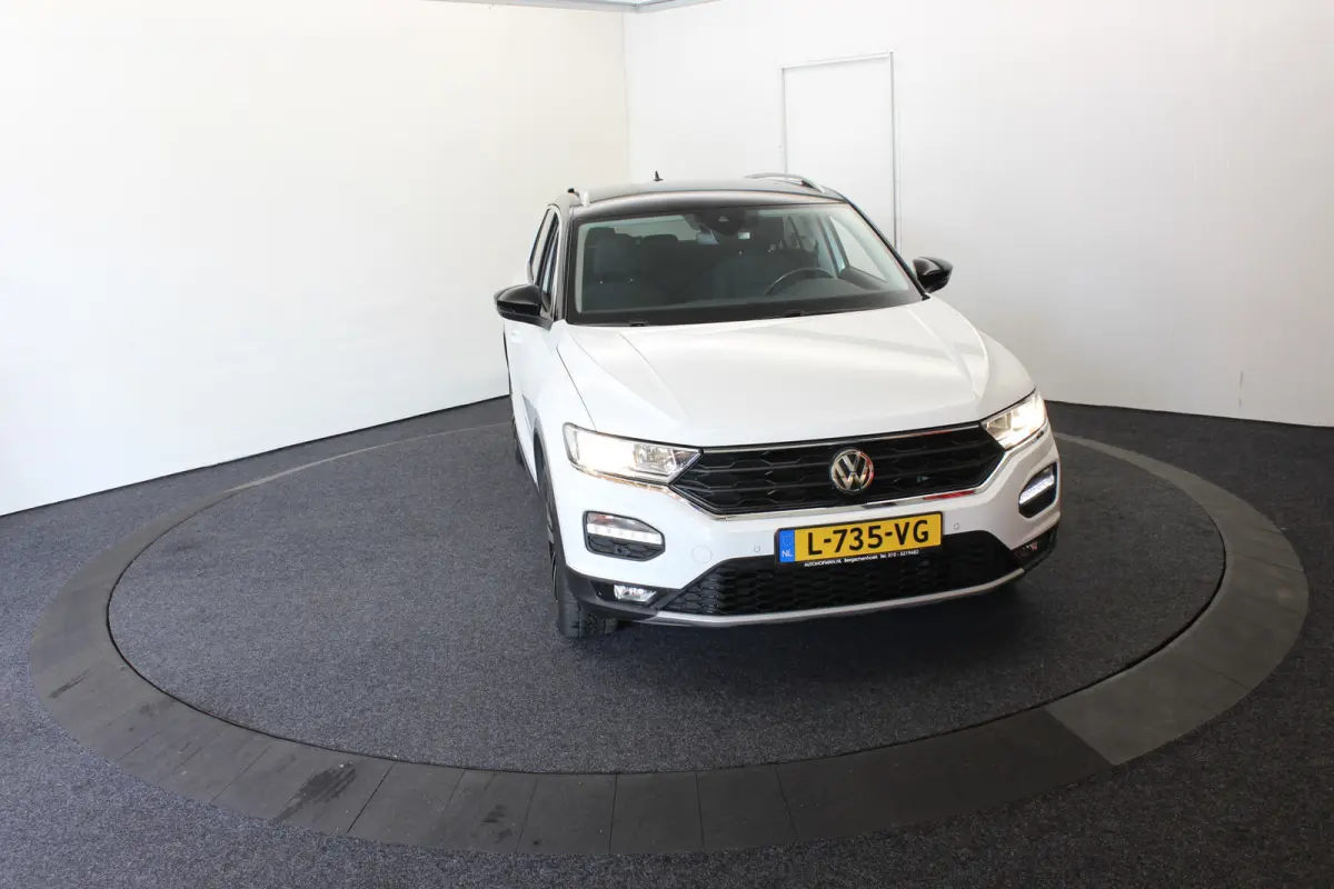 1.5 TSI Sport R Bi-tone Automaat Navi Carplay Stoelverw. Adapt. Cru