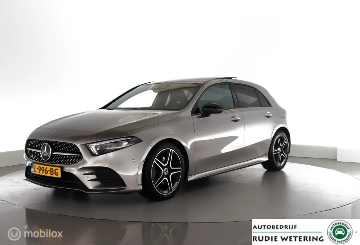 180 Automaat Business Solution AMG pano|led|leer|cam|nav|lmv18