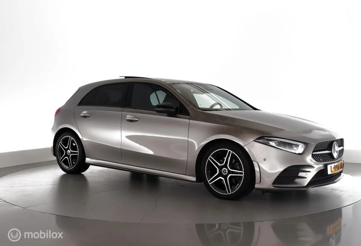 180 Automaat Business Solution AMG pano|led|leer|cam|nav|lmv18
