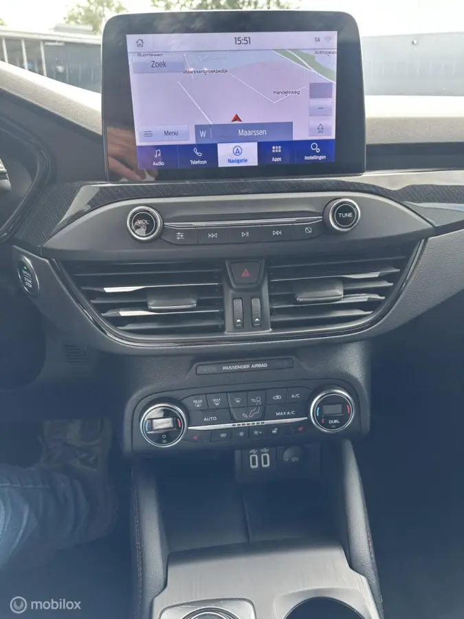 1.5 EcoBoost ST LINE