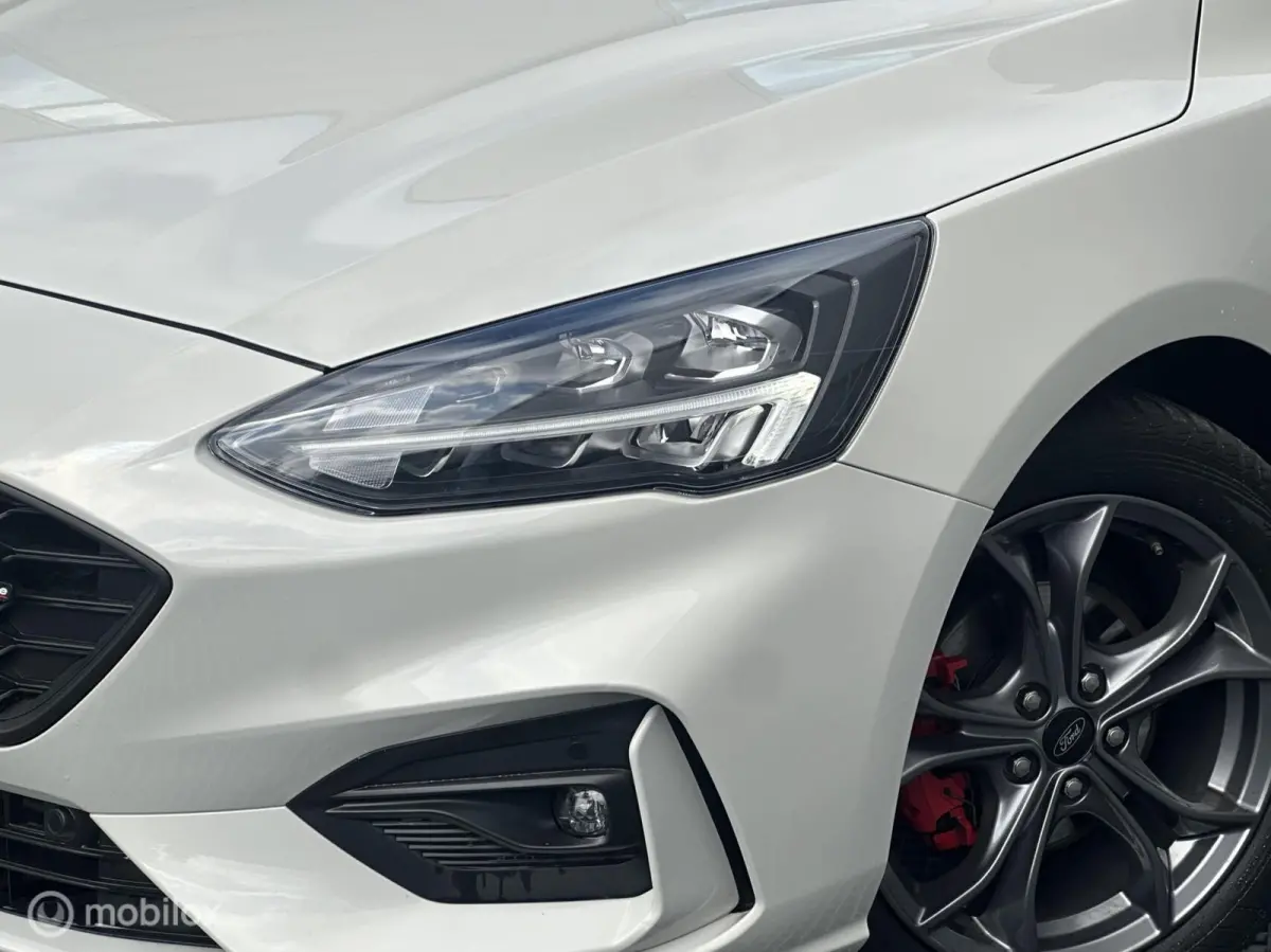 1.5 EcoBoost ST LINE