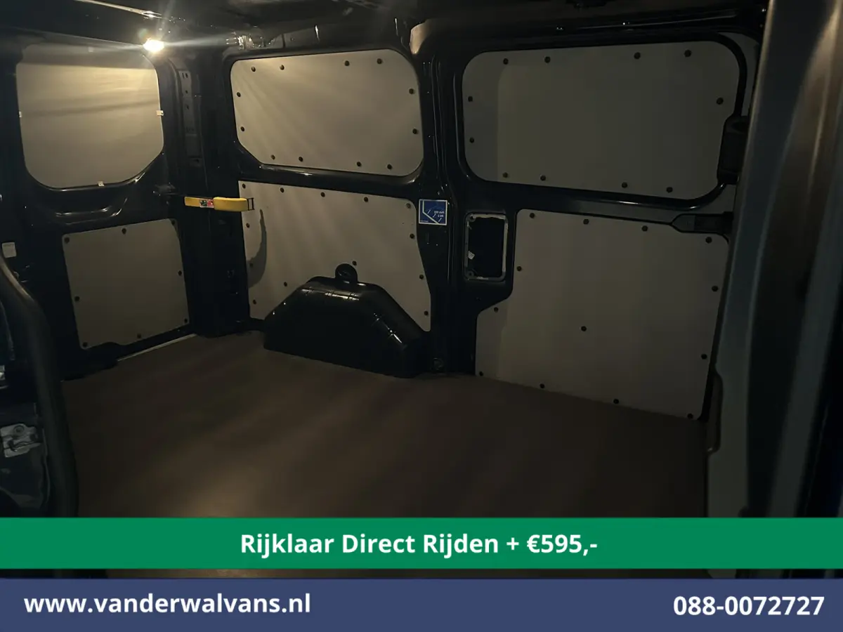2.0 TDCI 131pk Automaat L1H1 Euro6 *Rijklaar Direct Rijden* Airco | Camera | Navigatie | Cruisecontrol 2x Zijdeur, LM velgen, Verwarmde voorruit, Parkeersensoren, Bijrijdersbank