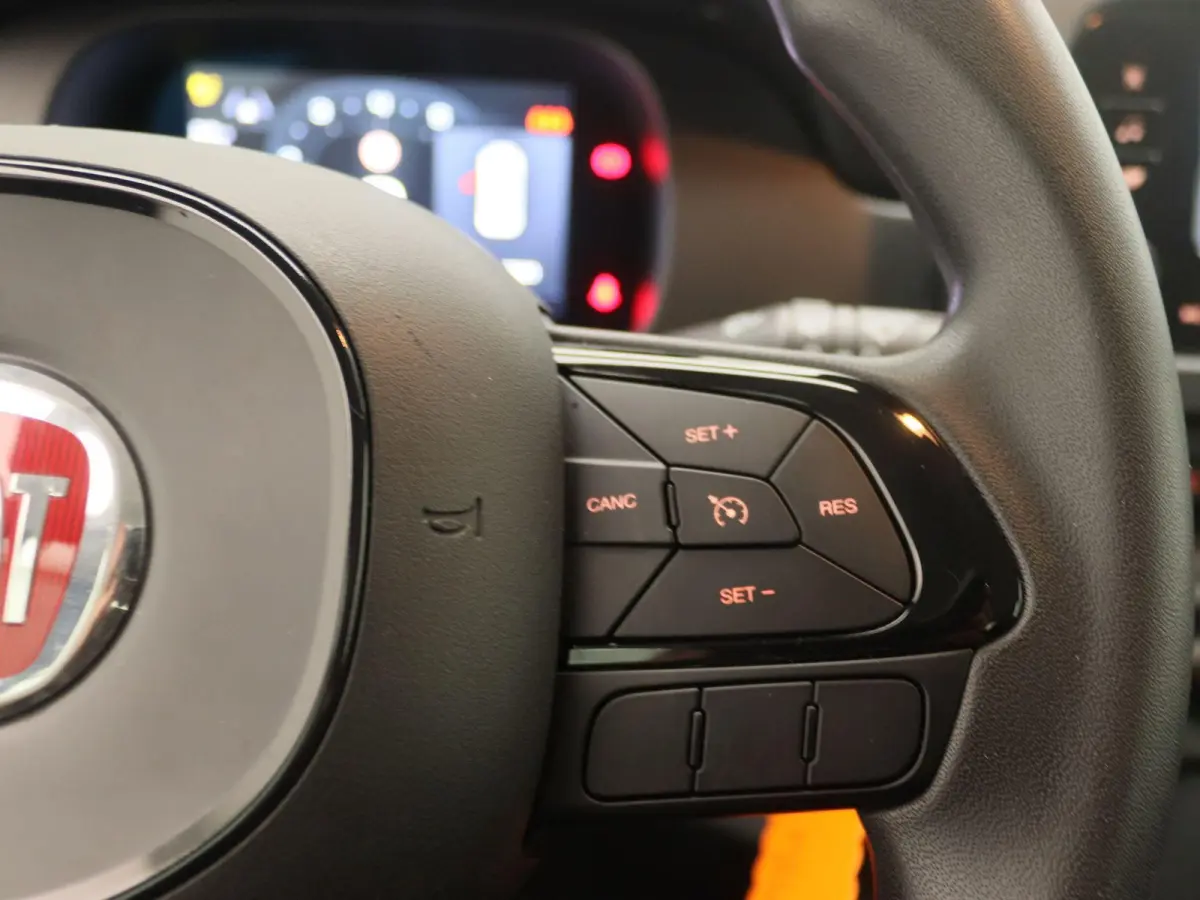 1.0 Hybrid City | Airco | Cruise control | parkeersensoren |