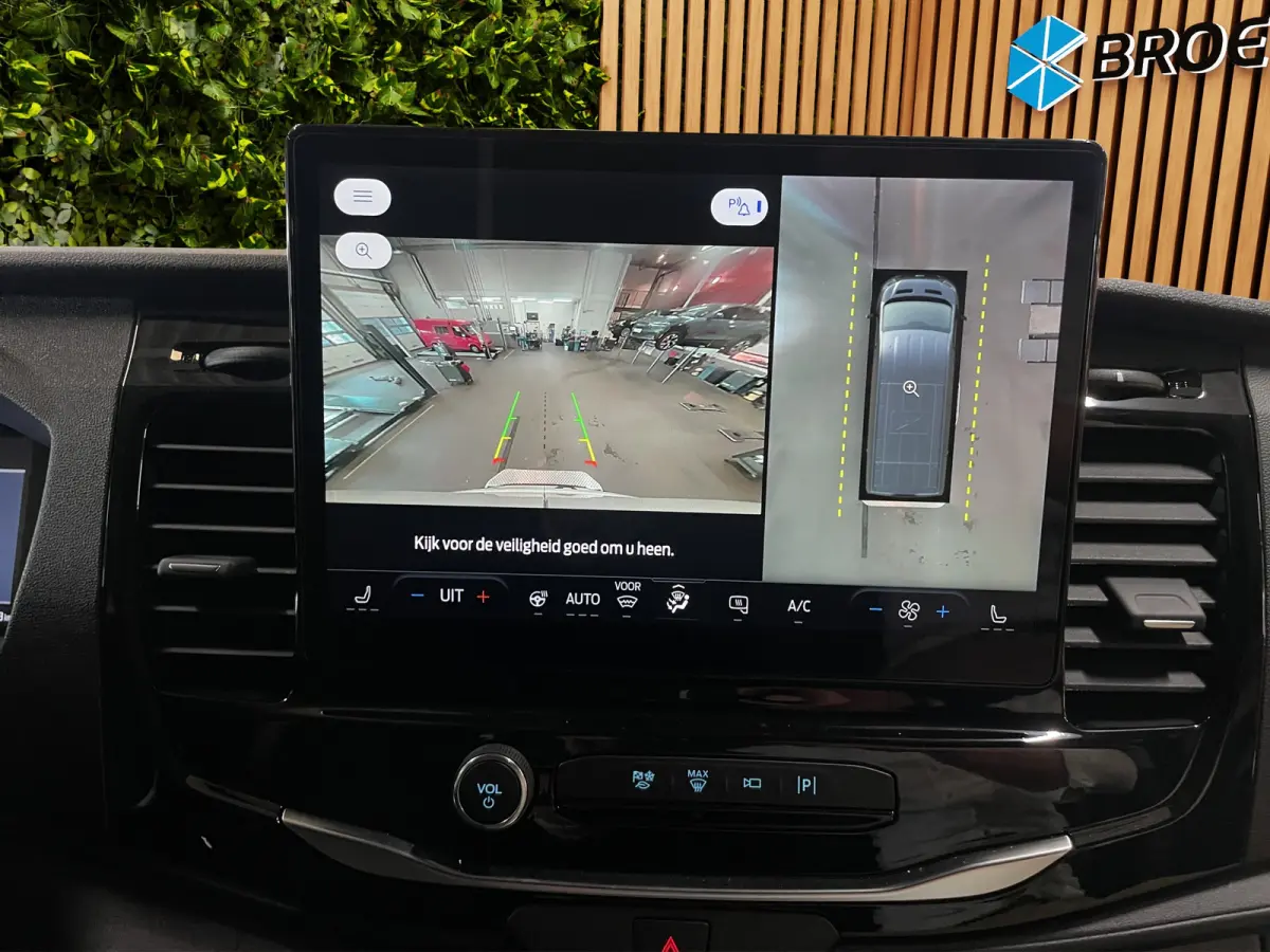 350 L4 68kWh Trend | Subco klaar! | Automatische airconditioning | Camerasysteem Vision 360 Graden | HV-accu 68 kWh