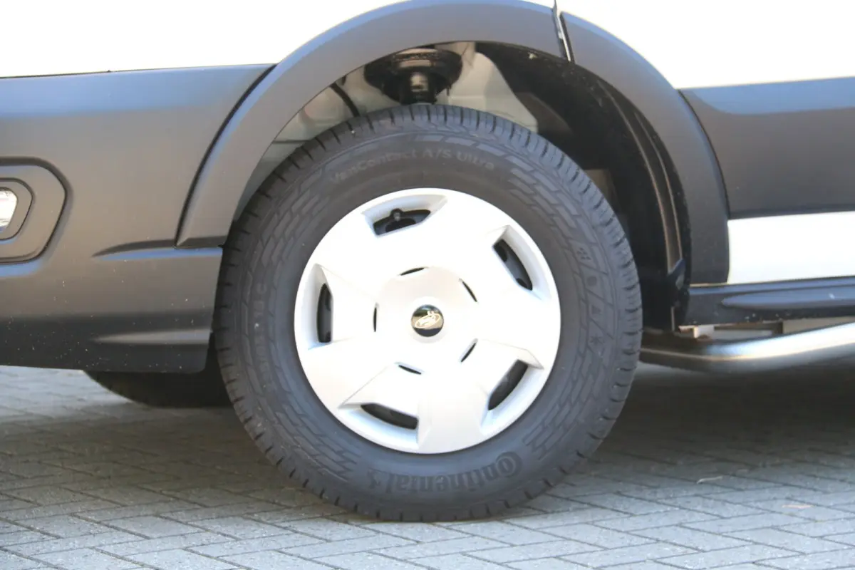 350 L4 68kWh Trend | Subco klaar! | Automatische airconditioning | Camerasysteem Vision 360 Graden | HV-accu 68 kWh