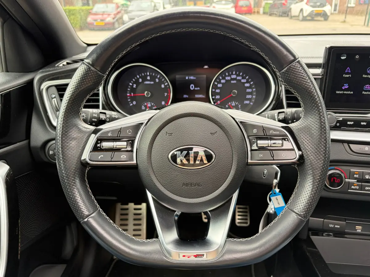 1.0 T-GDi GT-Line Edition, Panoramadak,Apple Carplay/Android,Navigatie