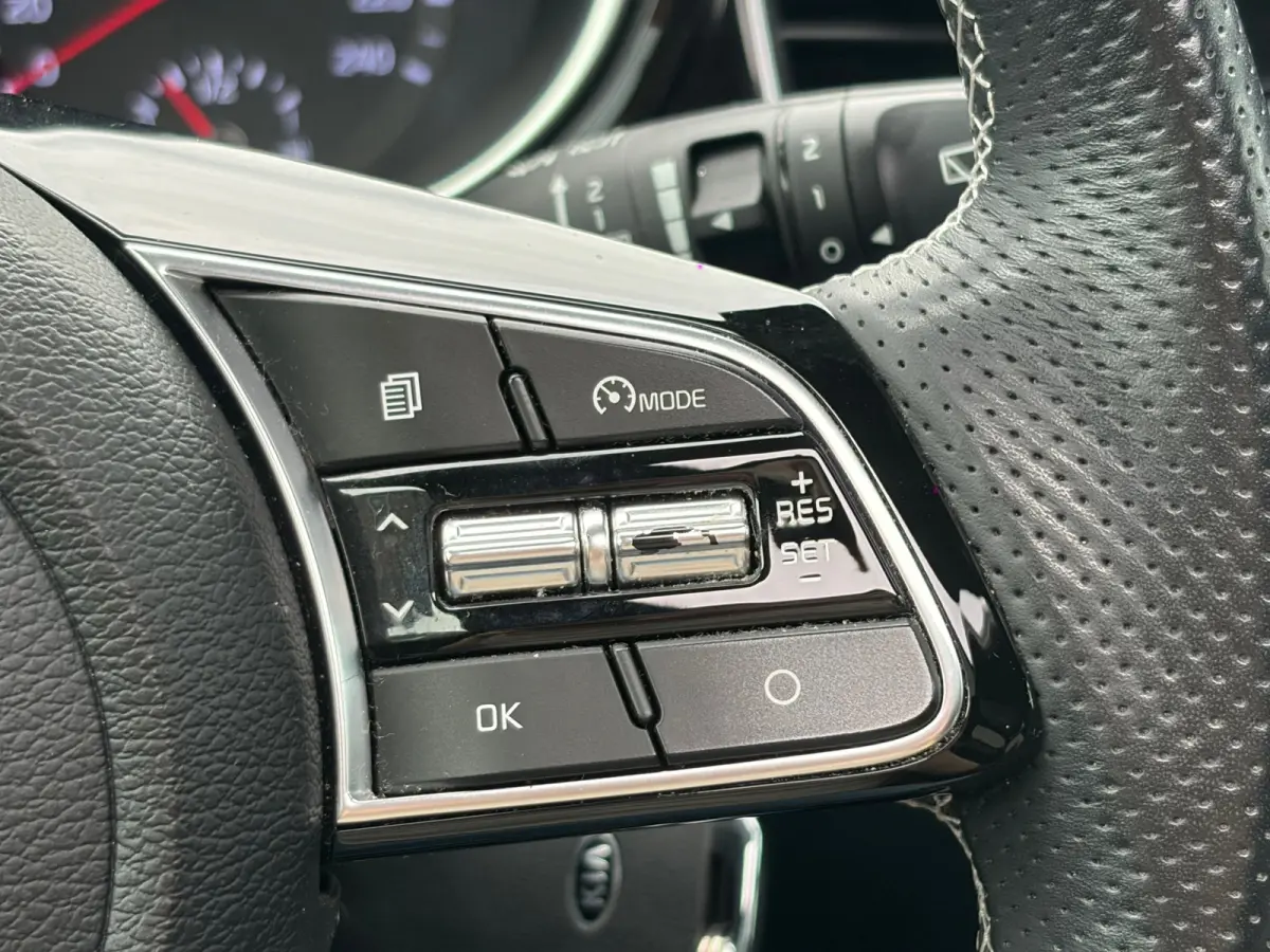 1.0 T-GDi GT-Line Edition, Panoramadak,Apple Carplay/Android,Navigatie
