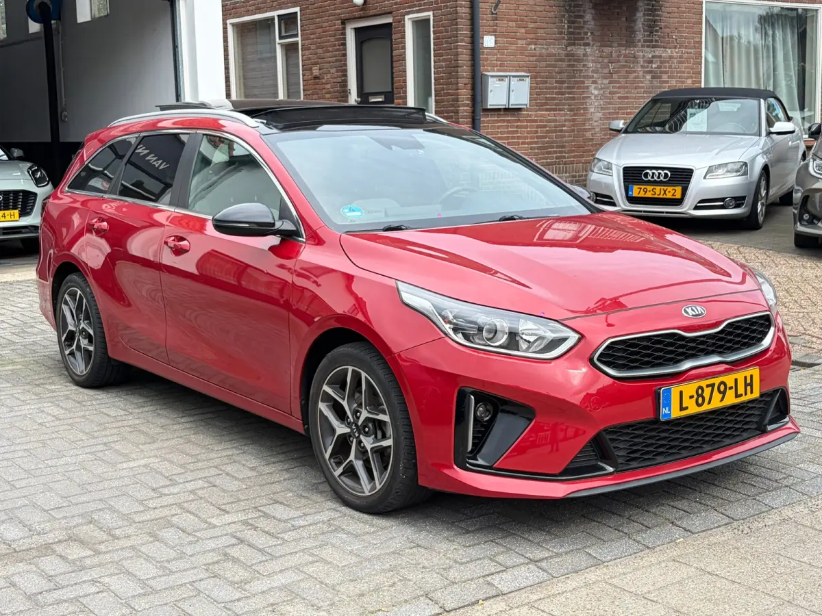 1.0 T-GDi GT-Line Edition, Panoramadak,Apple Carplay/Android,Navigatie