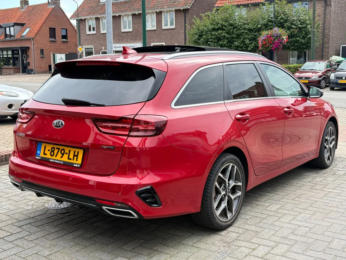 1.0 T-GDi GT-Line Edition, Panoramadak,Apple Carplay/Android,Navigatie