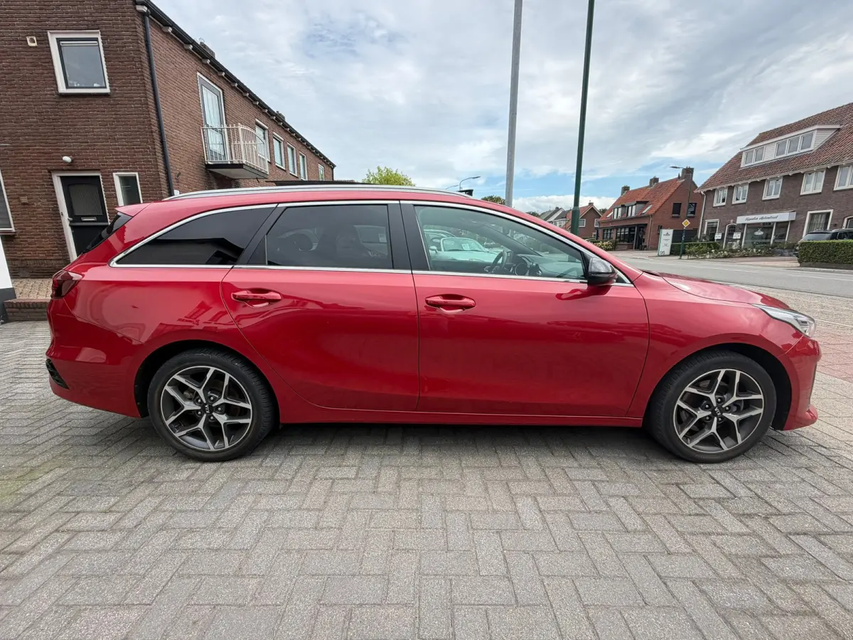 1.0 T-GDi GT-Line Edition, Panoramadak,Apple Carplay/Android,Navigatie