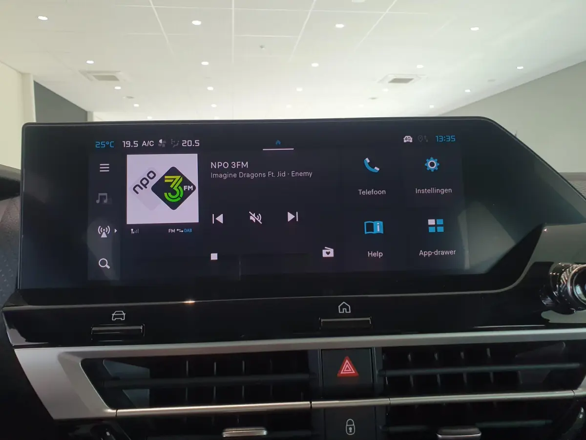 Business 156pk Extended range 54 kWh Climate Control | Verwarmde Voorstoelen | Voorruit Verwarmd | Full Map Navigatie | Apple Carplay / Android Auto | Bekleding Half Leder | Direct uit Voorr