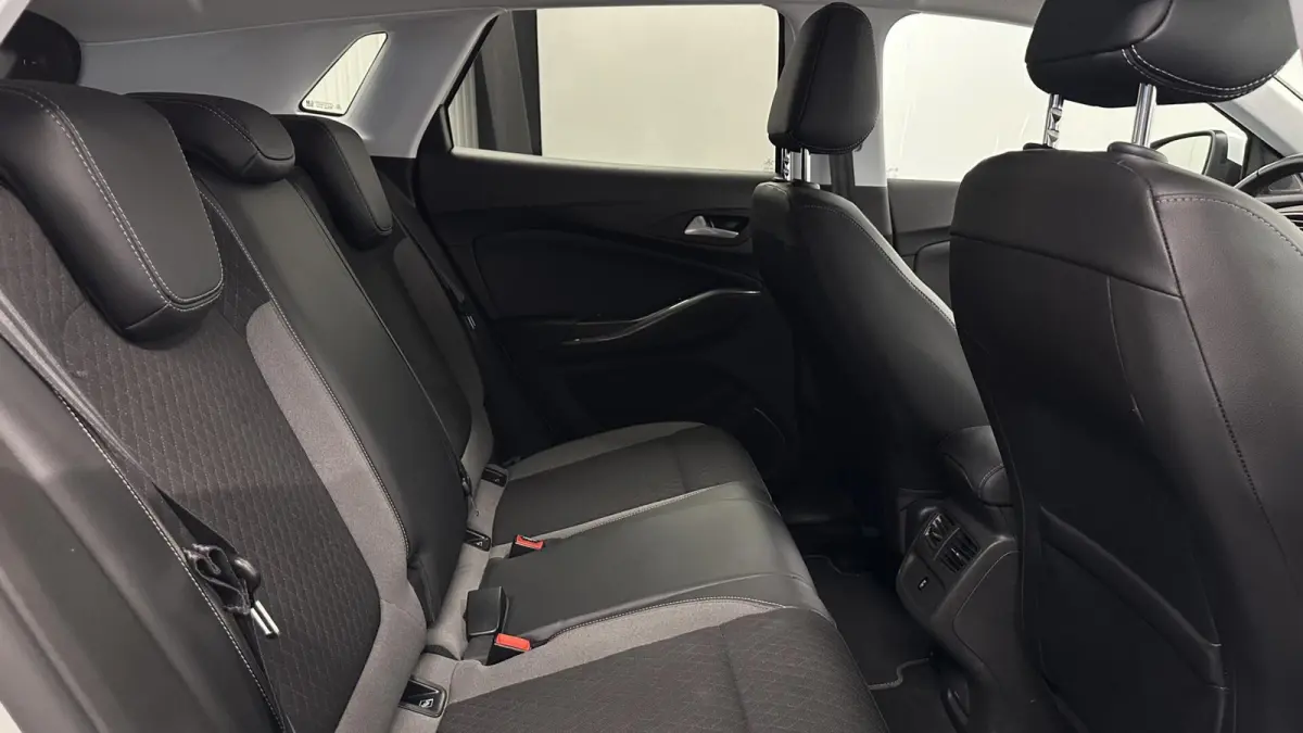 1.2 Turbo Business Elegance TREKHAAK NAVI ECC CRUISE LM.