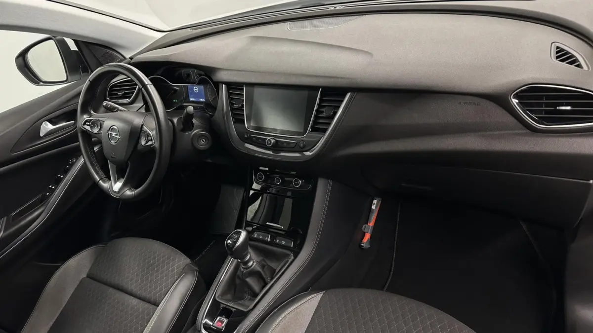 1.2 Turbo Business Elegance TREKHAAK NAVI ECC CRUISE LM.