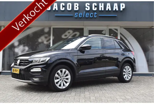 1.5 TSI Style Automaat / Navigatie / Adap. Cruise / Trekhaak / PDC v+a / Camera / 17" LM