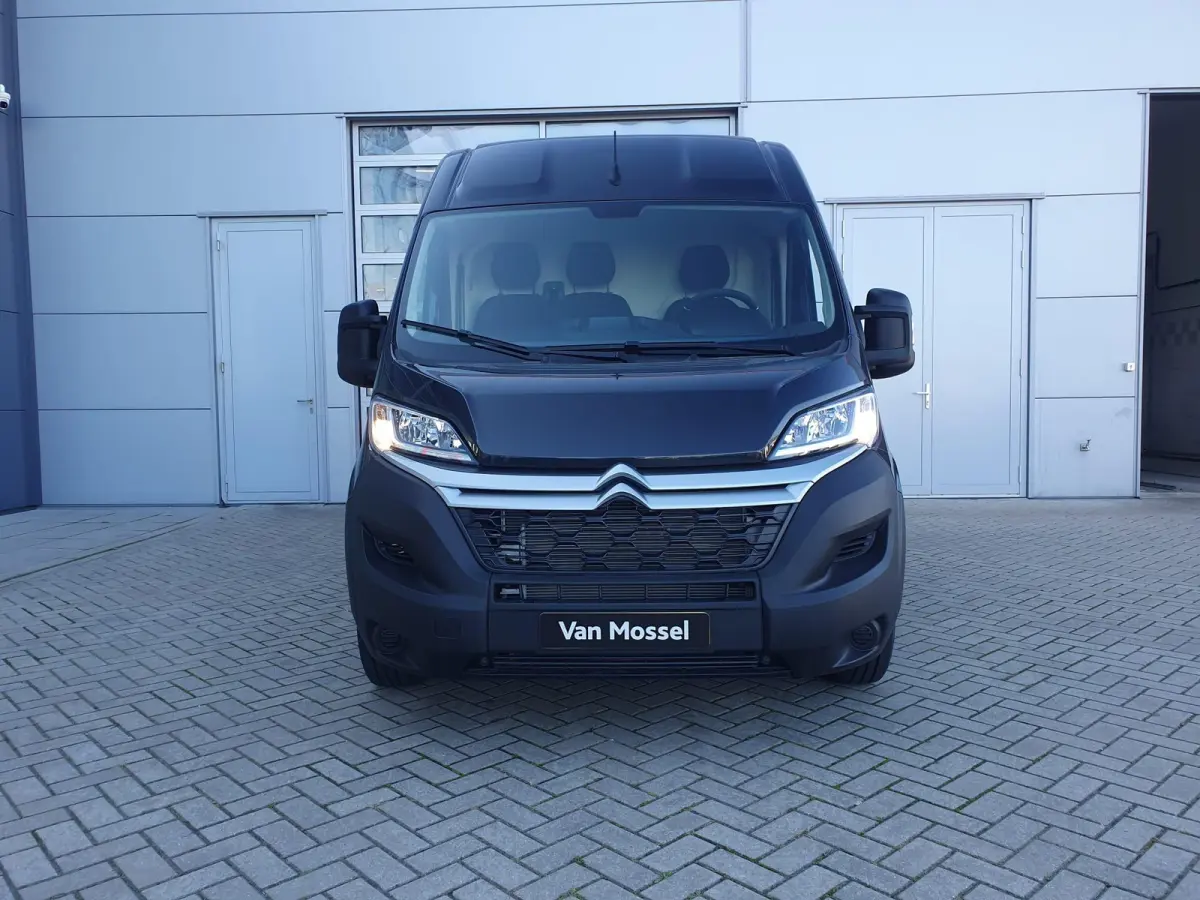 2.2 BlueHDi 120 L2H2 3.3t Ideaal voor Camper ombouw | 3-Zits | Climate Control | Full Map Navigatie | Apple Carplay / Android Auto | Cruise Control | Parkeersensoren