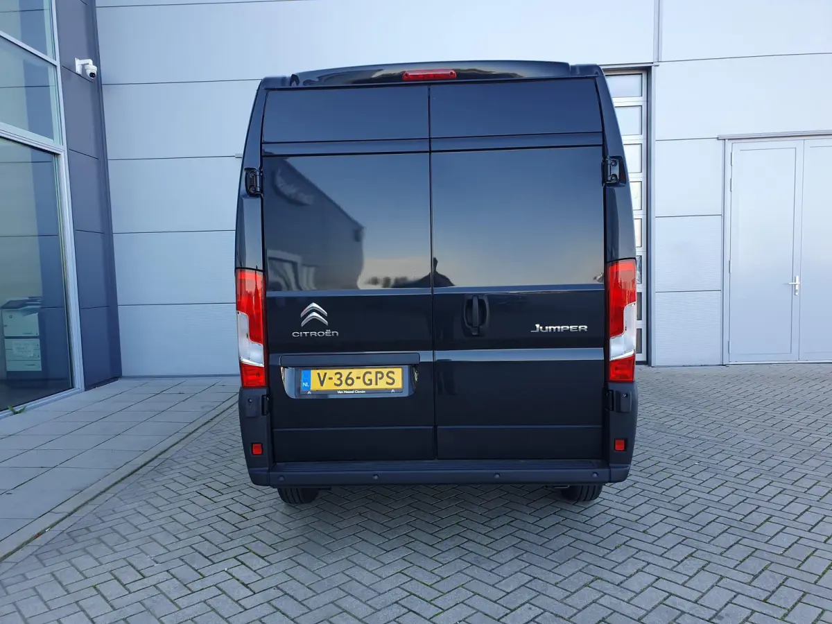 2.2 BlueHDi 120 L2H2 3.3t Ideaal voor Camper ombouw | 3-Zits | Climate Control | Full Map Navigatie | Apple Carplay / Android Auto | Cruise Control | Parkeersensoren