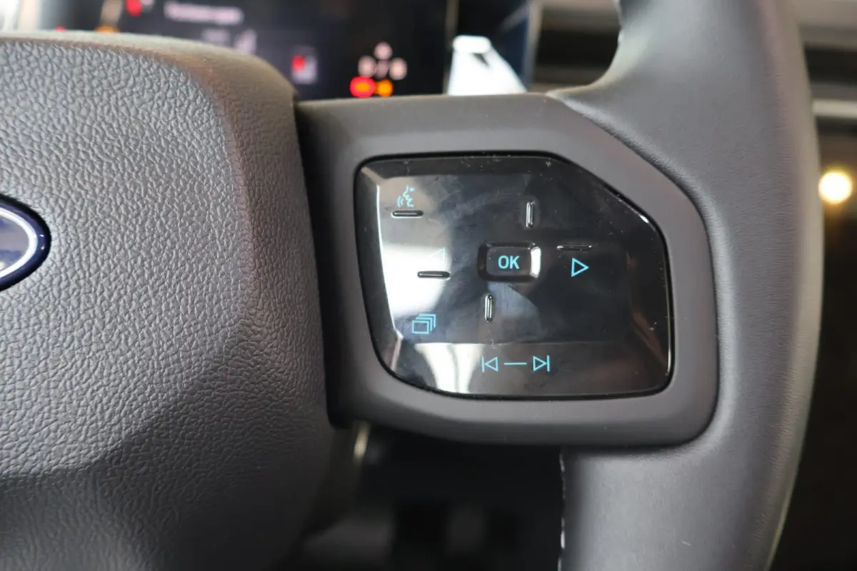 Style Standard Range RWD 52 kWh | 170PK | Voorraad | Full led koplampen | €3500 Ford voordeel | Adaptive cruise control | Parkeersensoren | Achteruitrijcamera | Apple Carplay / Android Aut