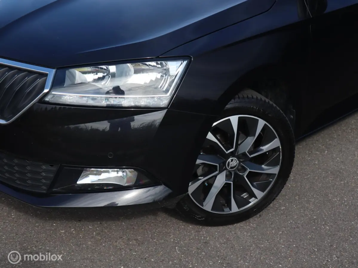 TSI 95 PK B Edition Navigatie|Stoelverw|PDC V+A|Cruise|Carplay|DAB|DonkerGlas|16''LMV