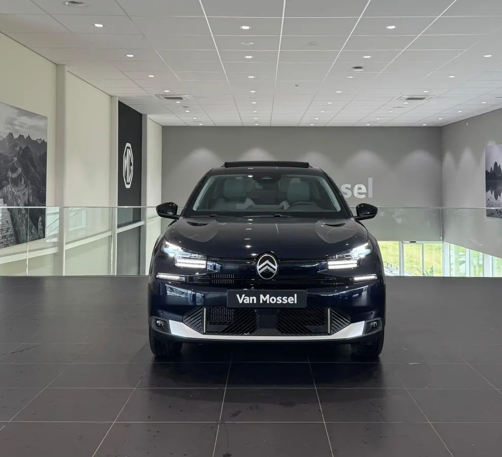 Hybrid 145pk Max Automaat | Climate Control | Full Map Navigatie | Apple Carplay / Android Auto | 360 Camera | Parkeersensoren | Stoel / Stuur Verwarming | Voorruit Verwarmd