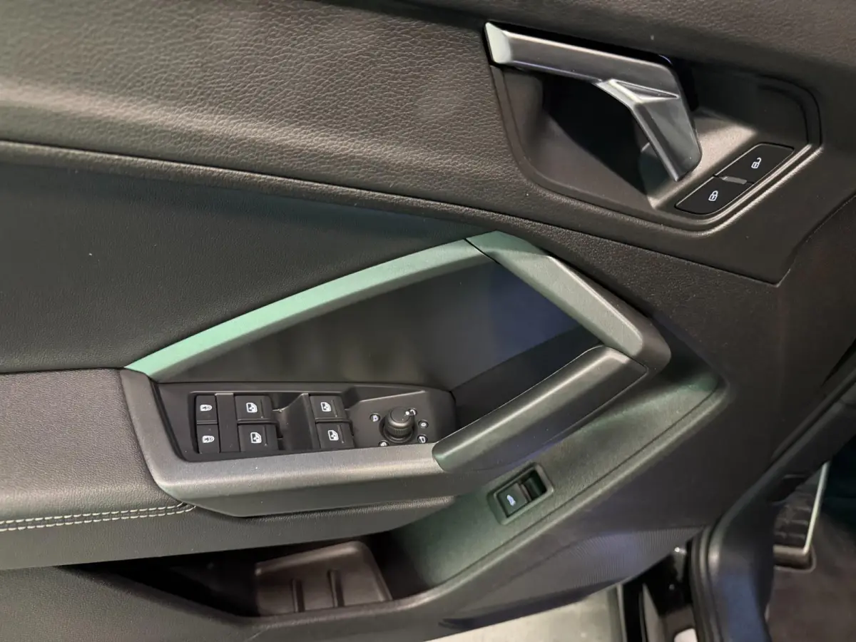 35 TFSI S-LINE BLACK-LINE 20'' V-COCKPIT/NAVI/CARPLAY/DAB/ECC/ADAPT-CRUISE/PDC///