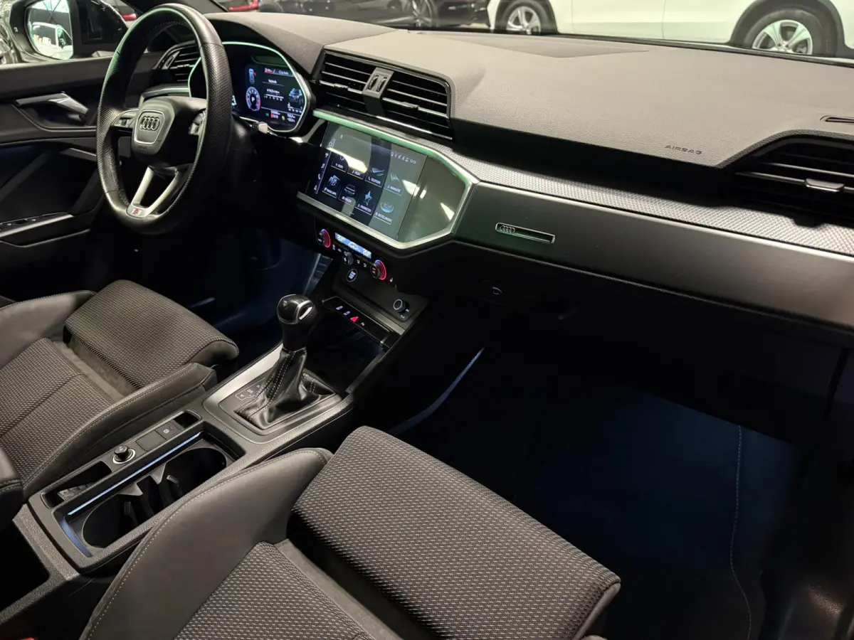 35 TFSI S-LINE BLACK-LINE 20'' V-COCKPIT/NAVI/CARPLAY/DAB/ECC/ADAPT-CRUISE/PDC///