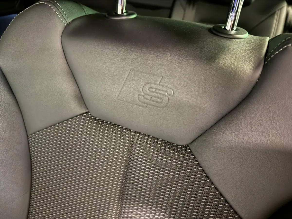 35 TFSI S-LINE BLACK-LINE 20'' V-COCKPIT/NAVI/CARPLAY/DAB/ECC/ADAPT-CRUISE/PDC///