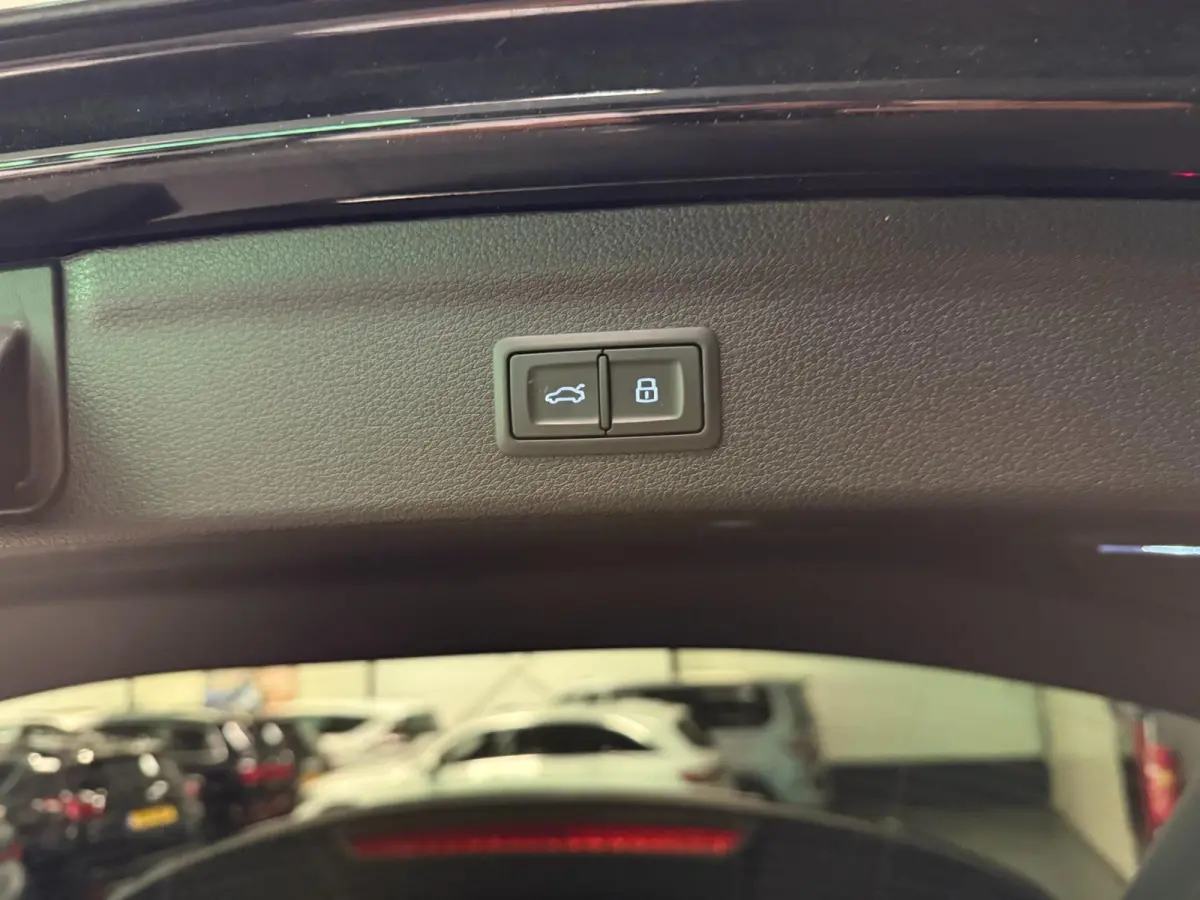 35 TFSI S-LINE BLACK-LINE 20'' V-COCKPIT/NAVI/CARPLAY/DAB/ECC/ADAPT-CRUISE/PDC///
