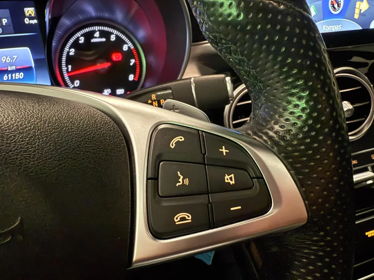 250 4MATIC AMG PANO/NAVI/LEDER/LED/CAM/ECC/PDC/CRUISE/STOEL-M///