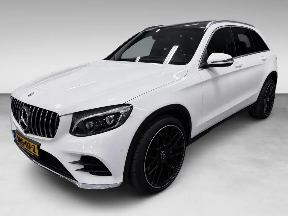 250 4MATIC AMG PANO/NAVI/LEDER/LED/CAM/ECC/PDC/CRUISE/STOEL-M///