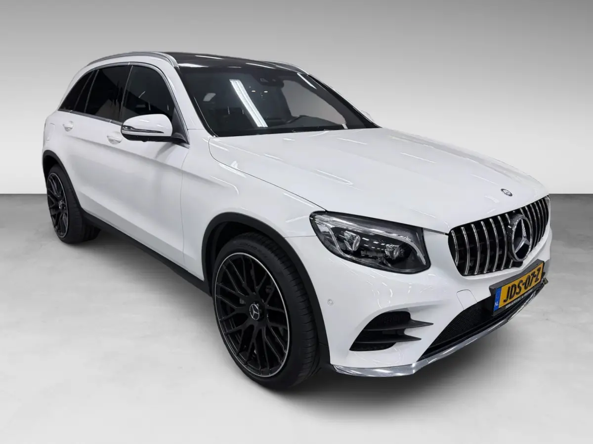 250 4MATIC AMG PANO/NAVI/LEDER/LED/CAM/ECC/PDC/CRUISE/STOEL-M///